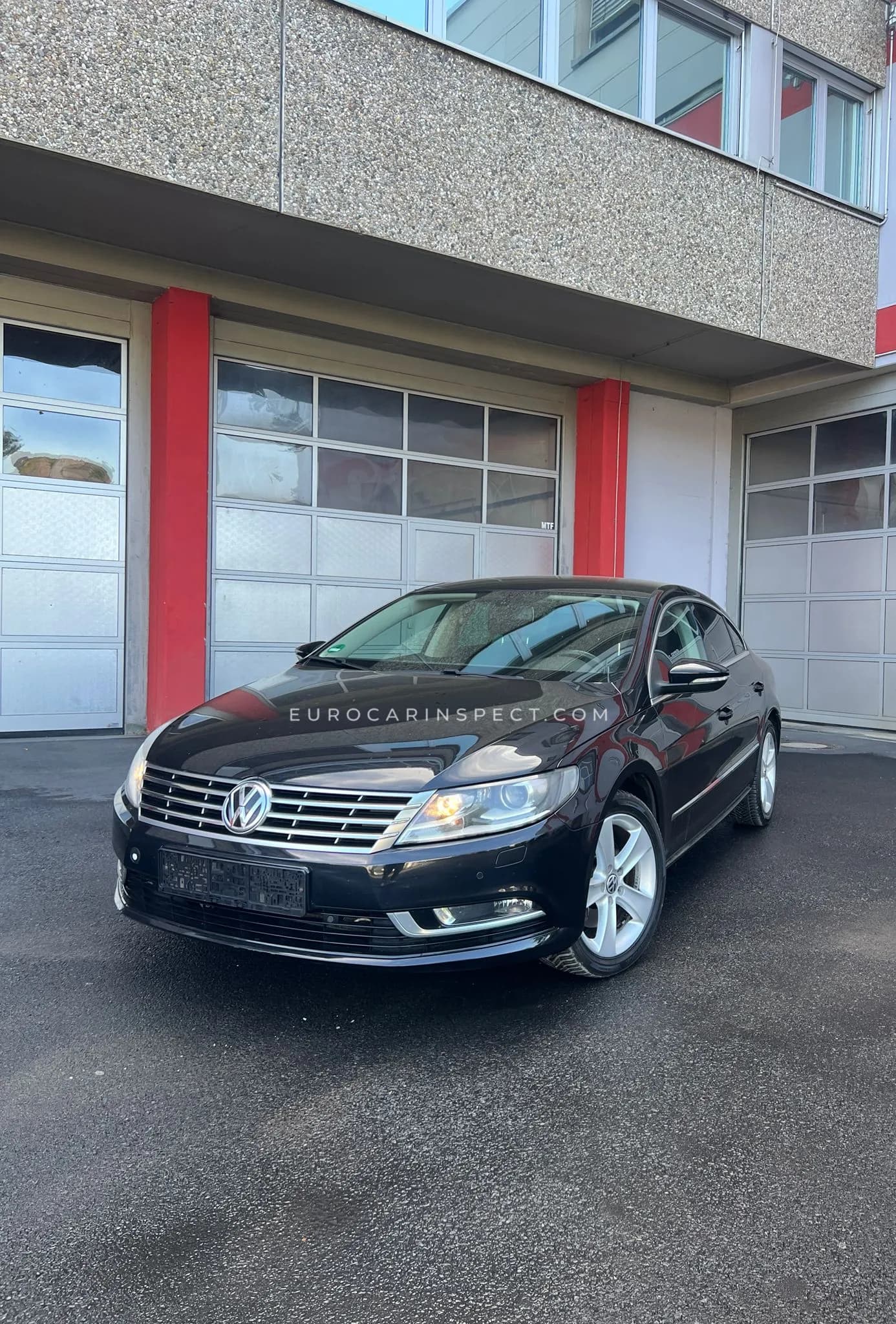 Vehículo importado por Álvaro Moreno