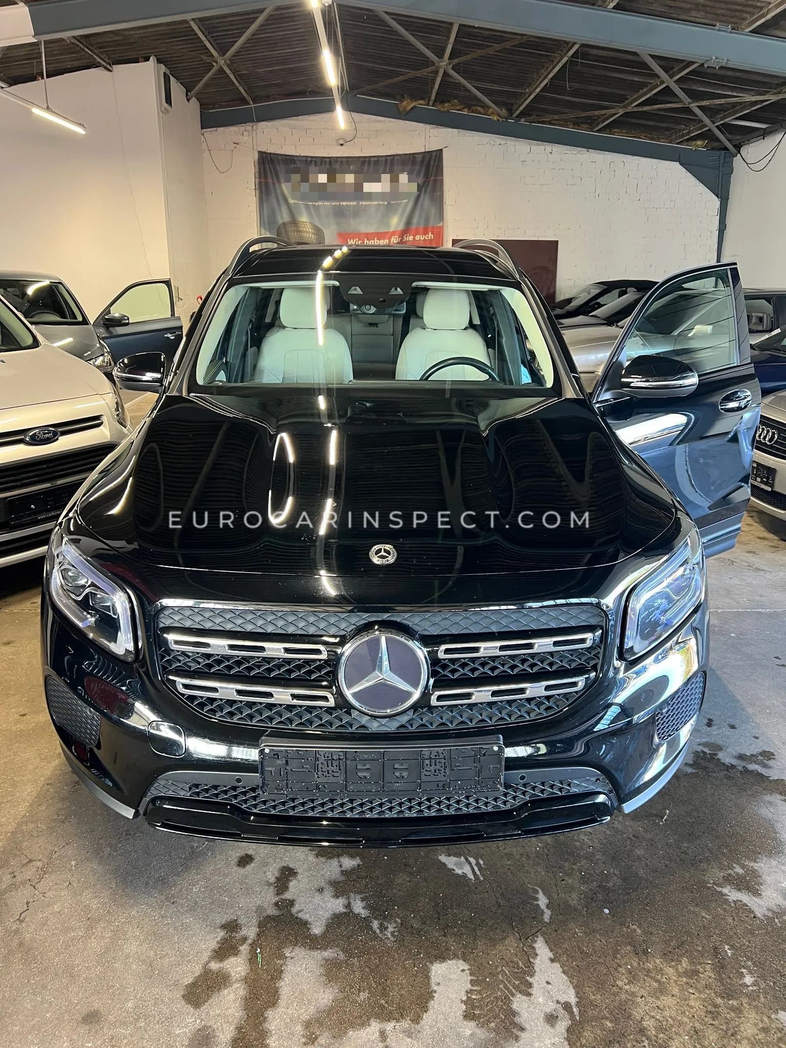 Vehículo importado por Carlos y Espe